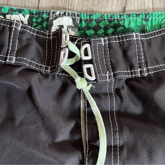 🔥SALE - any 4/$20. Billabong Swim Trunk - Picture 2 of 7